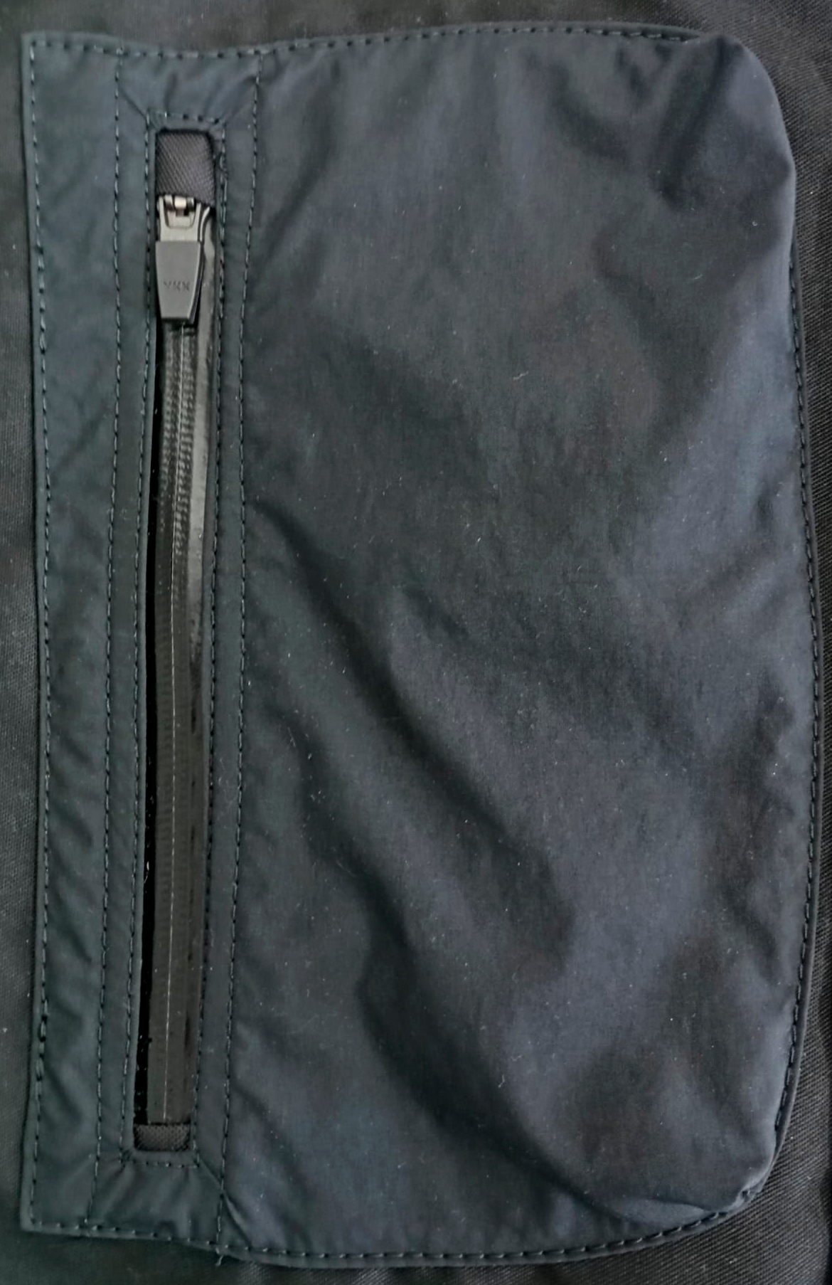 Exterior Pocket Right